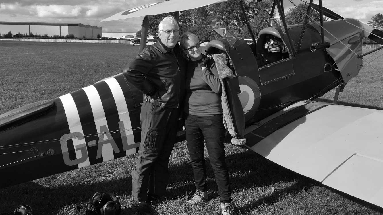 Tiger-Moth-Experience-Yorkshire-family-and-friends