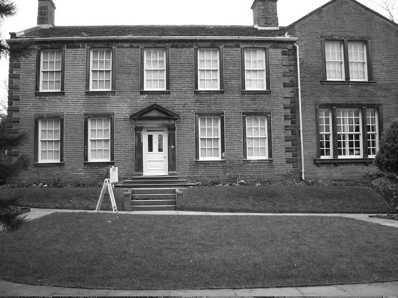 bronte-parsonage-museum Brontë Parsonage Museum