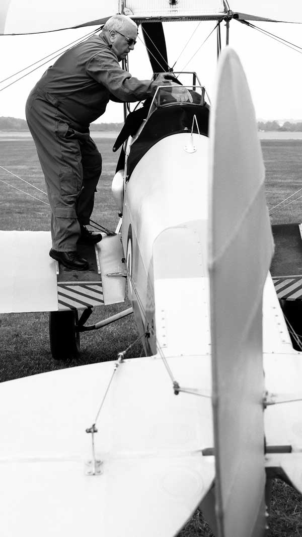 climbing-onboard-mono